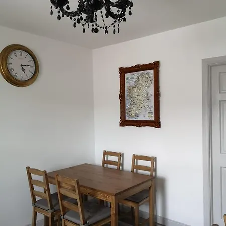 Liberty House - Bundoran Seaside Family & Surfers