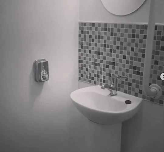 Liberty House - Bundoran Seaside Family & Surfers Дом отдыха Single Street